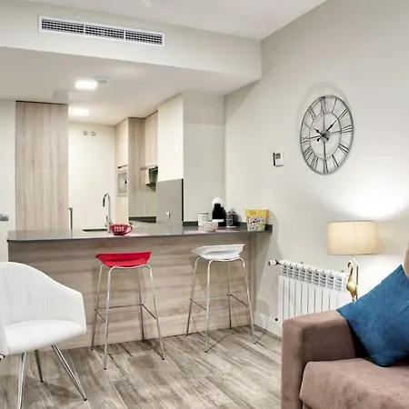 Apartamentos Cava Baja Madrid Exterior photo