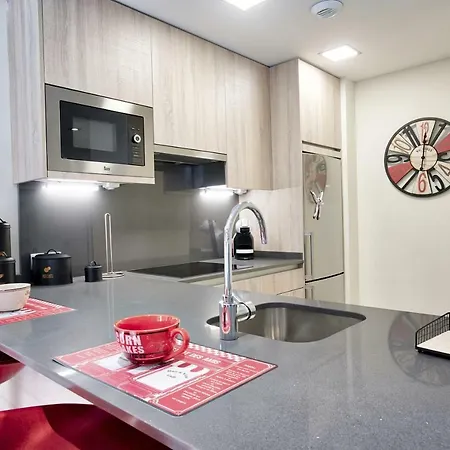 Apartamentos Cava Baja Madrid Exterior photo