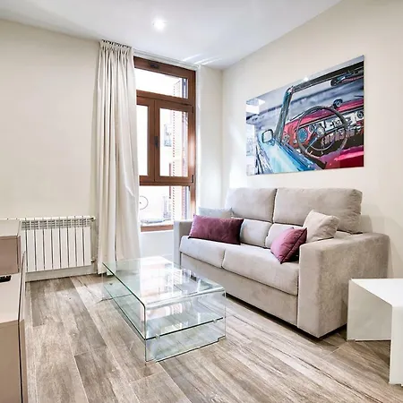 Apartamentos Cava Baja Madrid Exterior photo