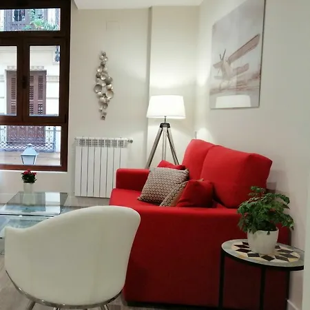 Apartamentos Cava Baja Madrid Exterior photo