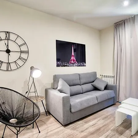 Apartamentos Cava Baja Madrid Exterior photo