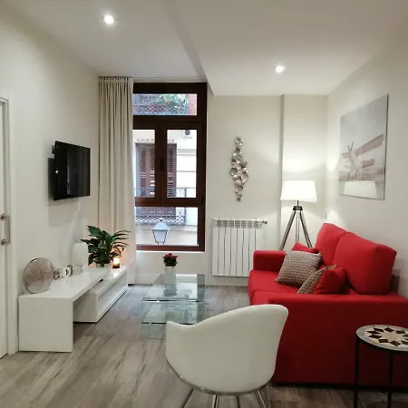 Apartamentos Cava Baja Madrid Exterior photo