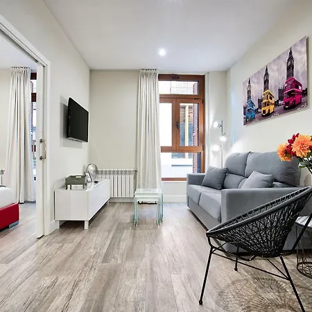 Apartamentos Cava Baja Madrid Exterior photo