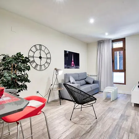 Apartamentos Cava Baja Madrid Exterior photo