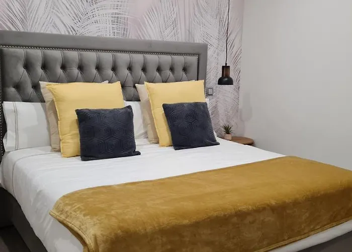 Apartamentos Cava Baja